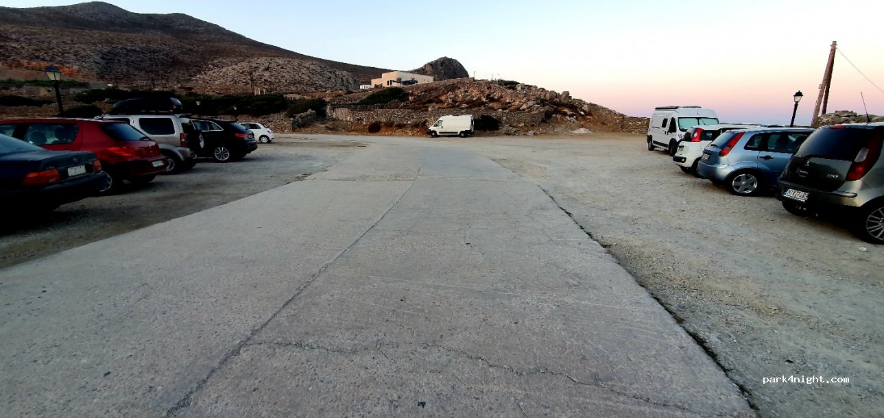 (840 08) Chora - Eparchiaki Odos Katapola-Thalarias — foto
