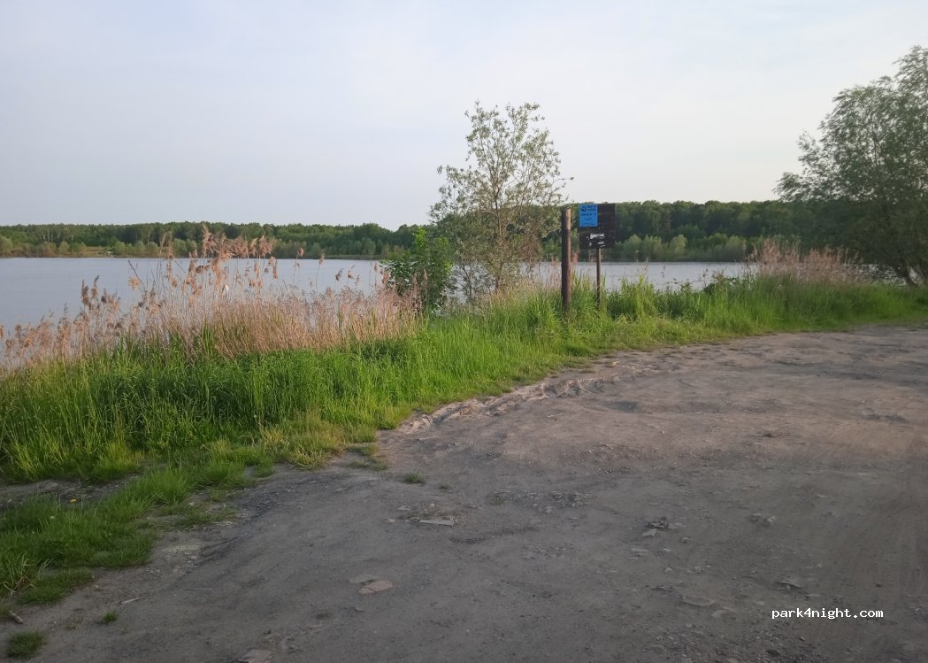 (44-190) Knurów - 10 Przemysłowa — foto