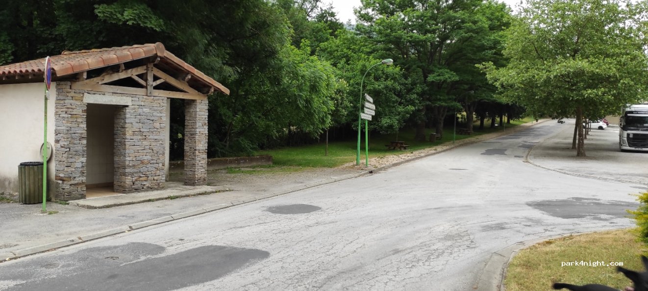 (81240) Saint-Amans-Soult - 30 Rue du Portail Haut — foto