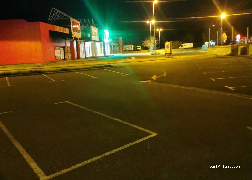 (12100) Millau - 150-300 Boulevard Georges Brassens — foto