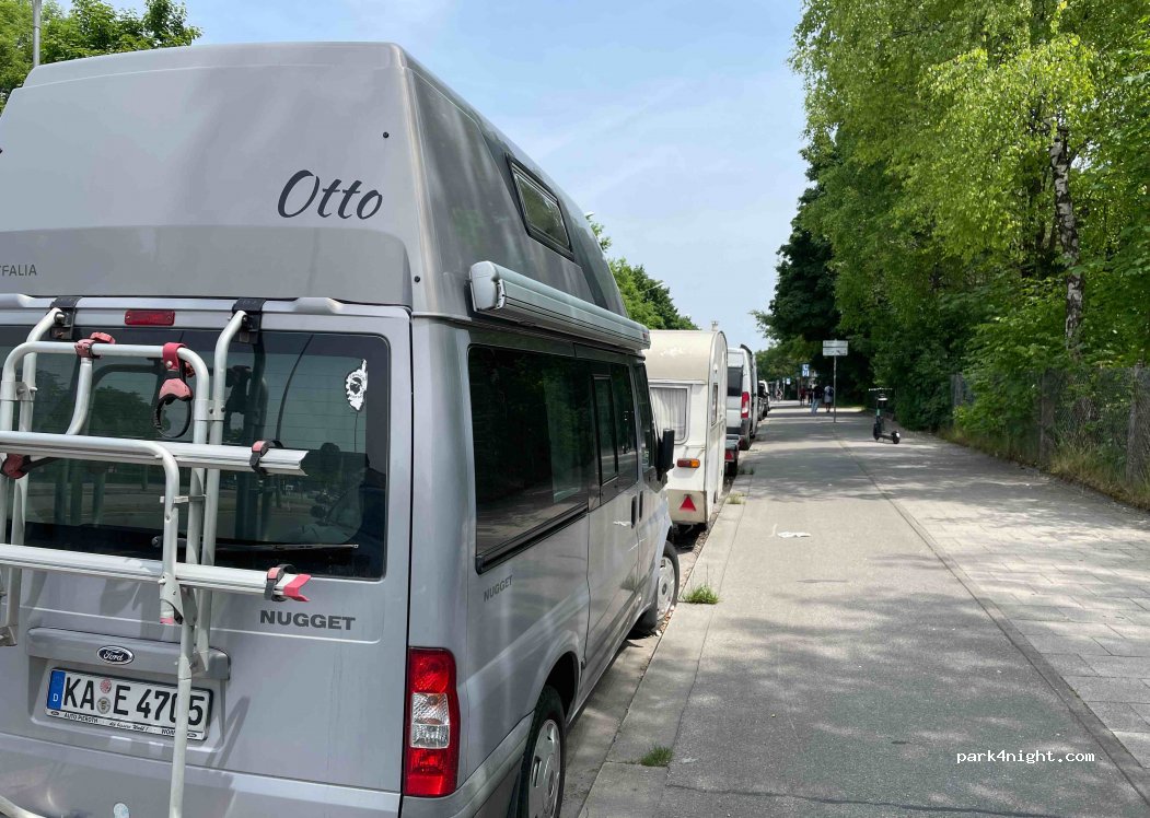 (81735) München - 8 Heinrich-Wieland-Straße — foto