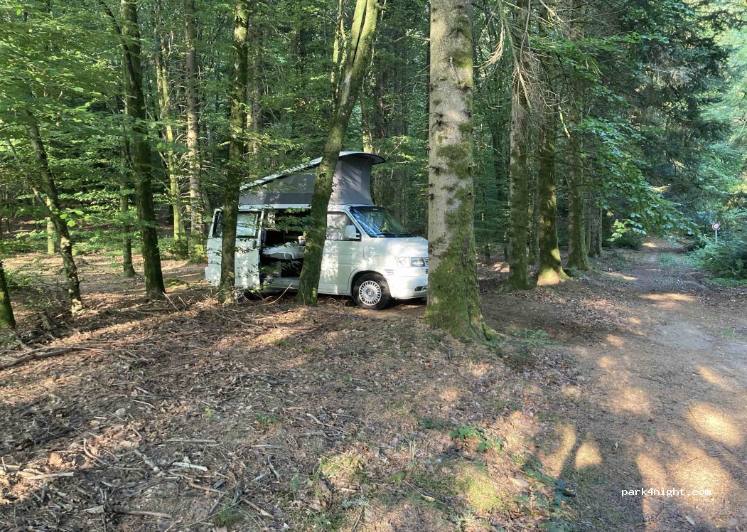 (89630) Quarré-les-Tombes - Unnamed Road — foto 4