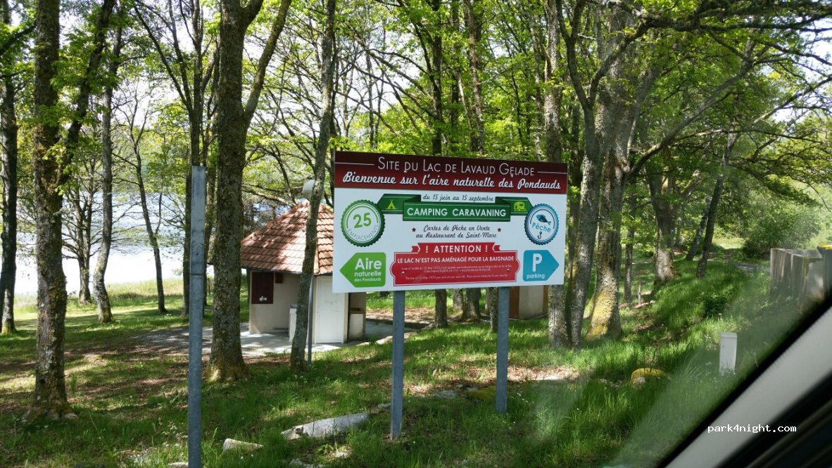 Aire naturelle de camping Les Pondauds — foto