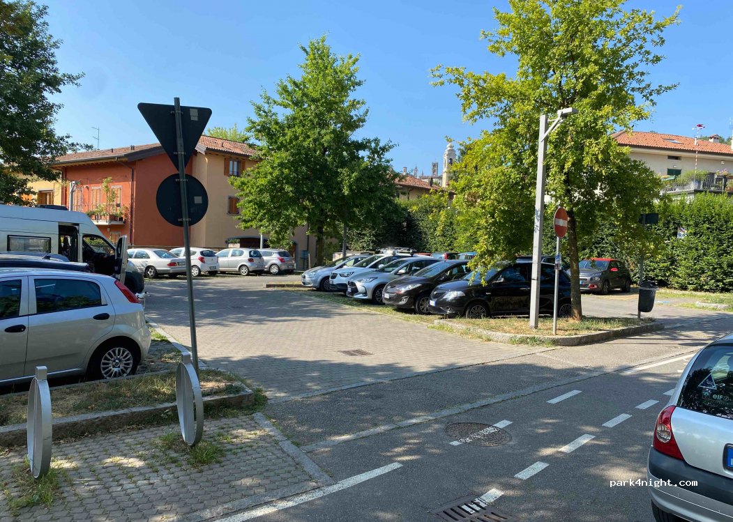 (24123) Bergamo - Via Maironi Giovanni da Ponte — foto 3