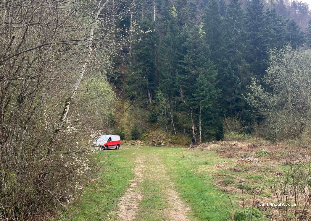 (01100) Apremont - Unnamed Road — foto