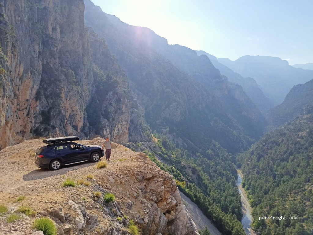 (01770) Karaisalı - Unnamed road — foto