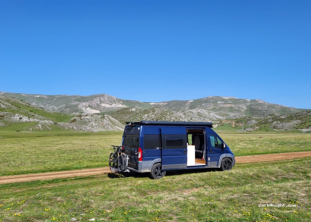 (1257) Galichnik - Unnamed Road — foto 3