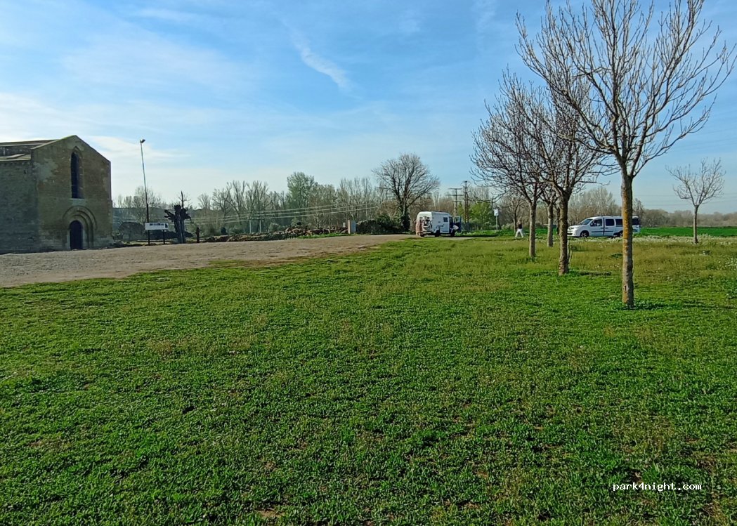 (25600) Balaguer - Unnamed Road — foto 3