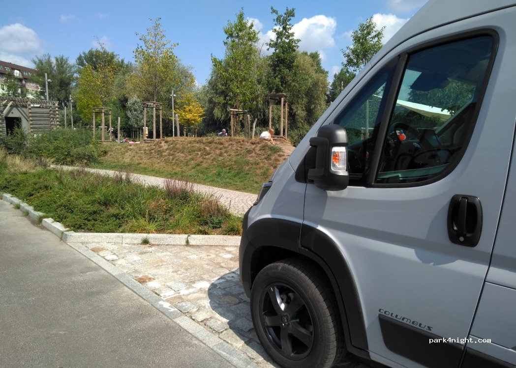 (50-438) Wrocław - 112 Generała Romualda Traugutta — foto 3