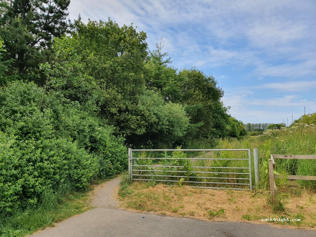 (TS10 4HF)  - 14 Cambrian Avenue — foto 4