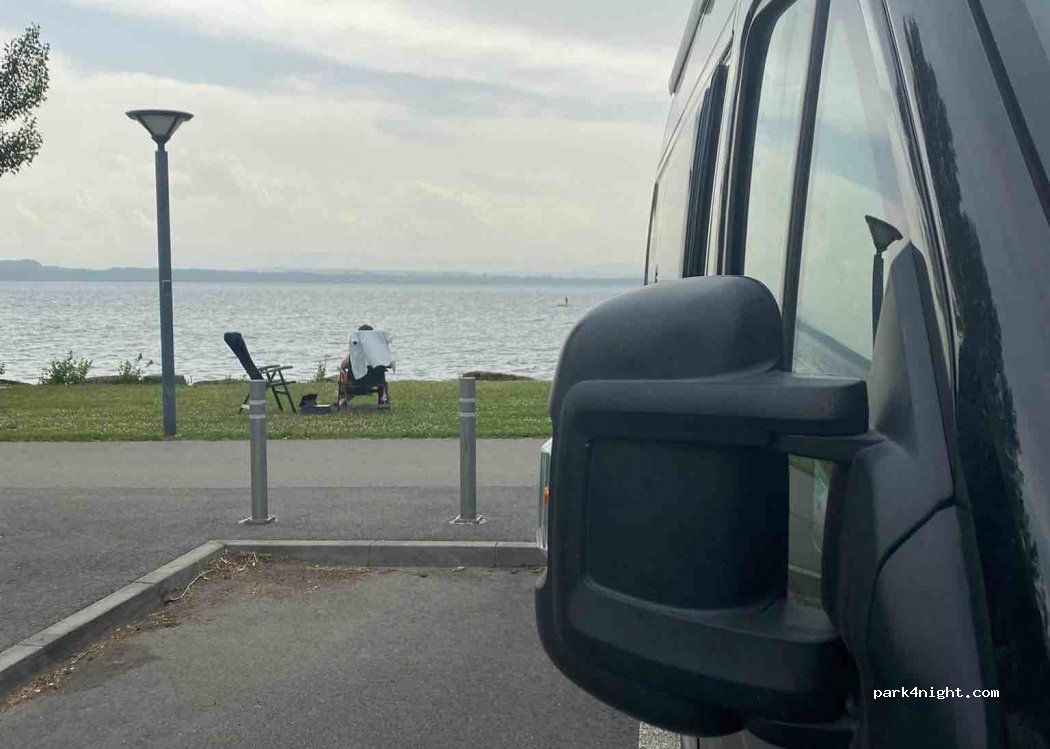 (2000) Neuchâtel - Quai Jeanrenaud (bord du lac) — foto