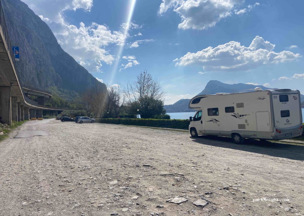 (23821) Abbadia Lariana - 181 Via Nazionale — foto 4
