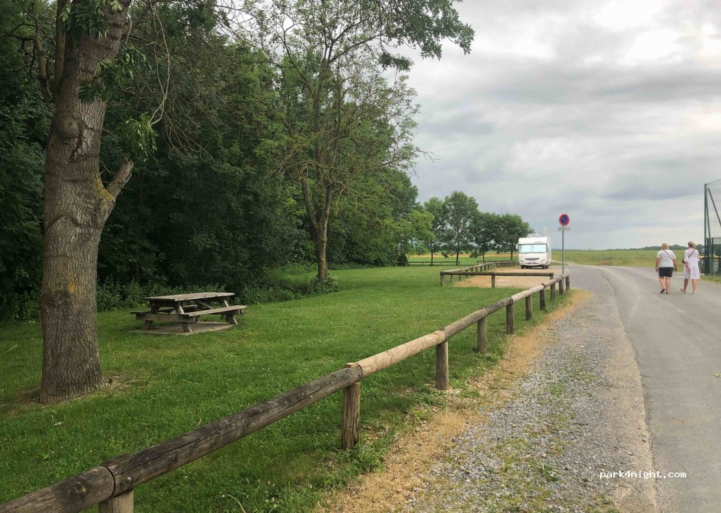 (51110) Warmeriville - Av. du Val des Bois — foto 2