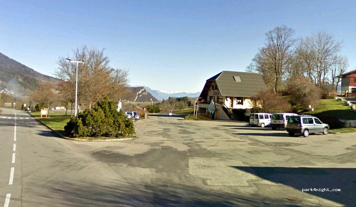 (38660) Saint-Hilaire - 102 Route des Trois Villages — foto