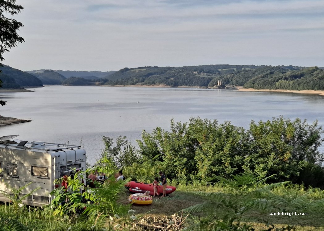 Camping OnlyCamp - Les Aubazines — foto 4
