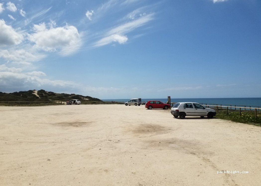 () Marinha Grande - Unnamed Road — foto 3