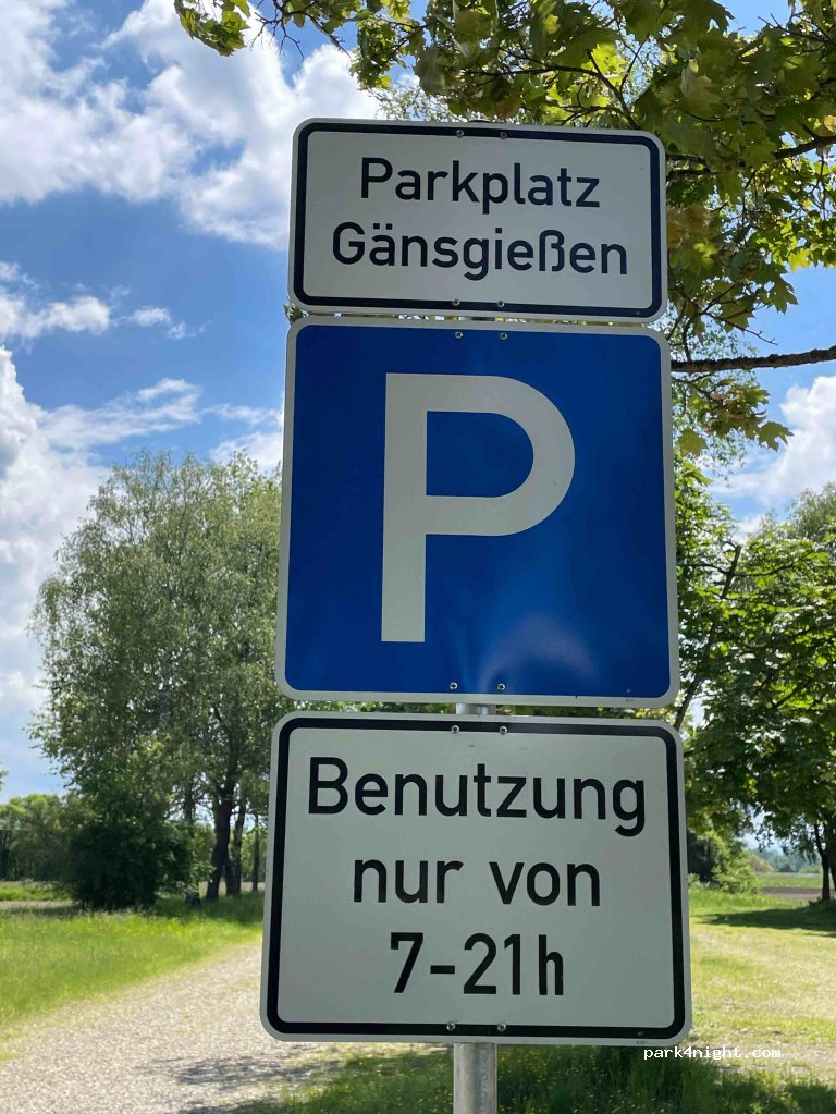 (77743) Neuried - Unnamed road — foto 3