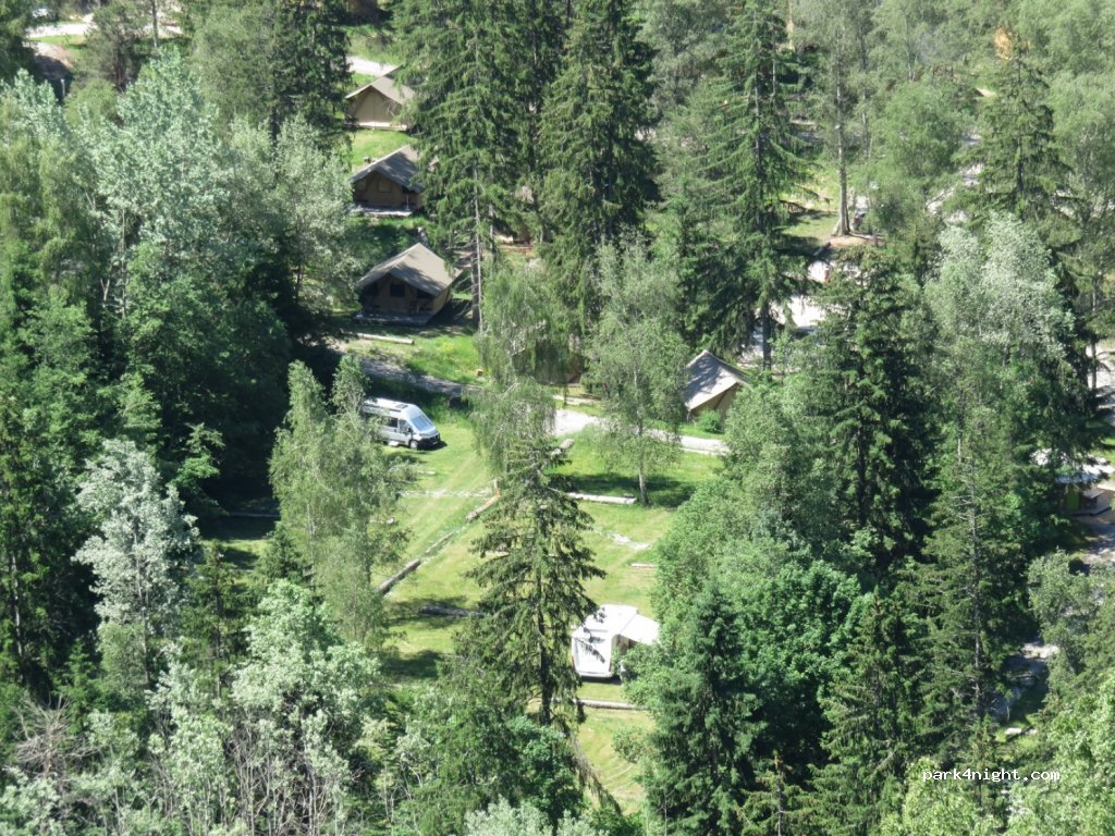 Camping Huttopia - Bozel en Vanoise — foto