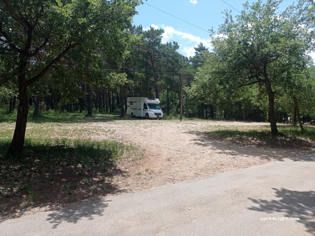(83630) Artignosc-sur-Verdon - Unnamed Road — foto 2