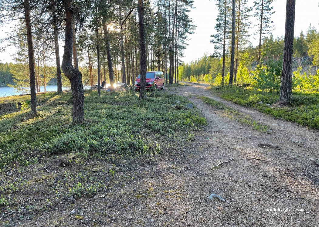 (962 99)  - Unnamed Road — foto