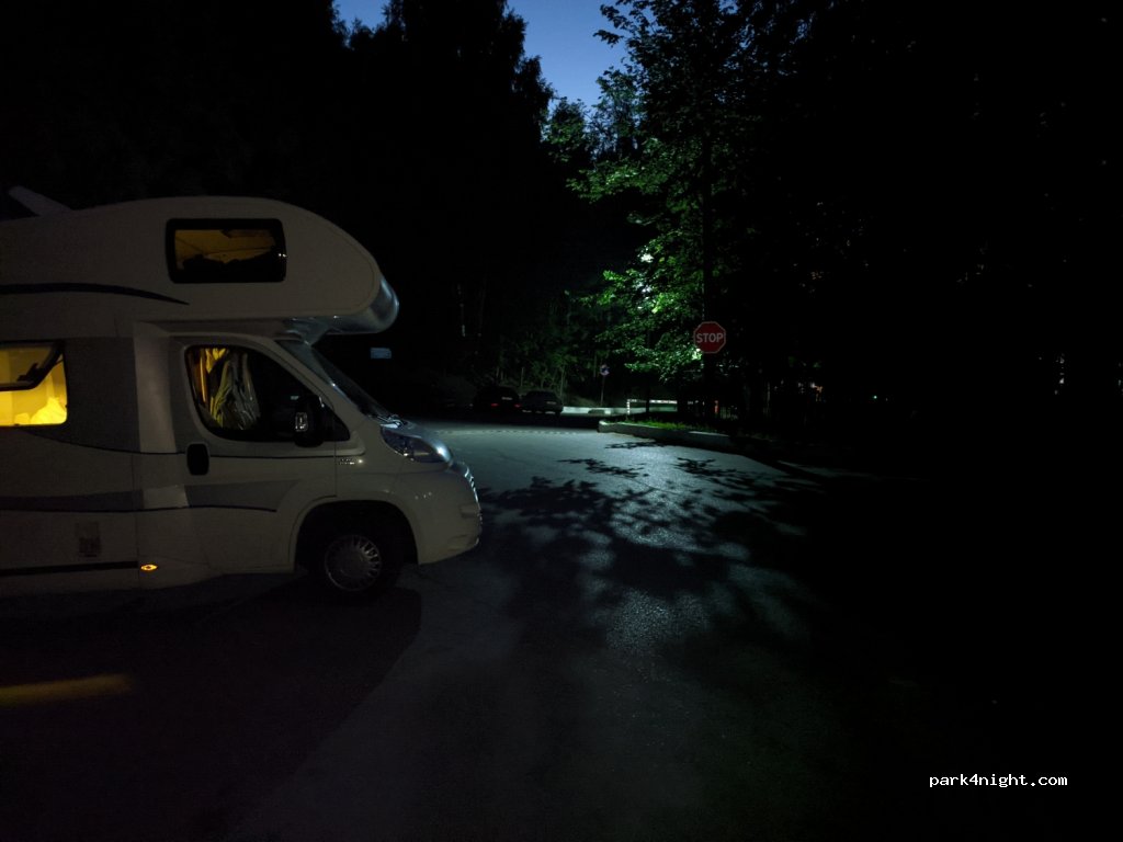 (429526) Syukterka - 2 Ulitsa Solnechnyy Bereg — foto