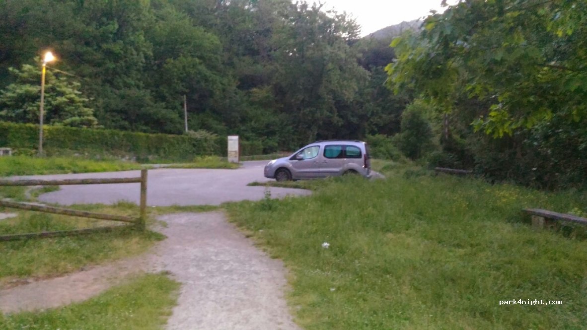 (33115) Santo Adriano del Monte - AS-360 — foto
