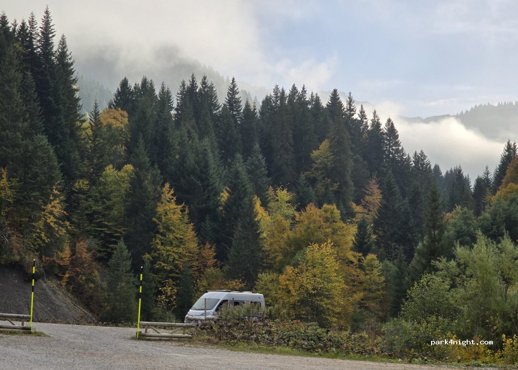 (74470) Bellevaux - Chemin de la Chèvrerie à  Petetoz — foto 4