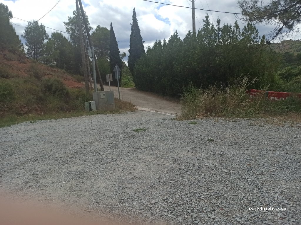 (08278) Mura - 87 Carrer Poligono 7 — foto