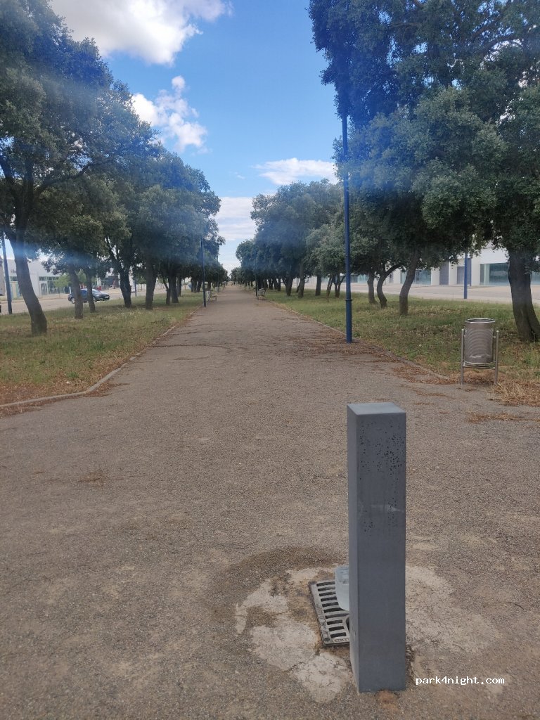 (22197) Huesca - 4 Avenida de Pebredo — foto 4