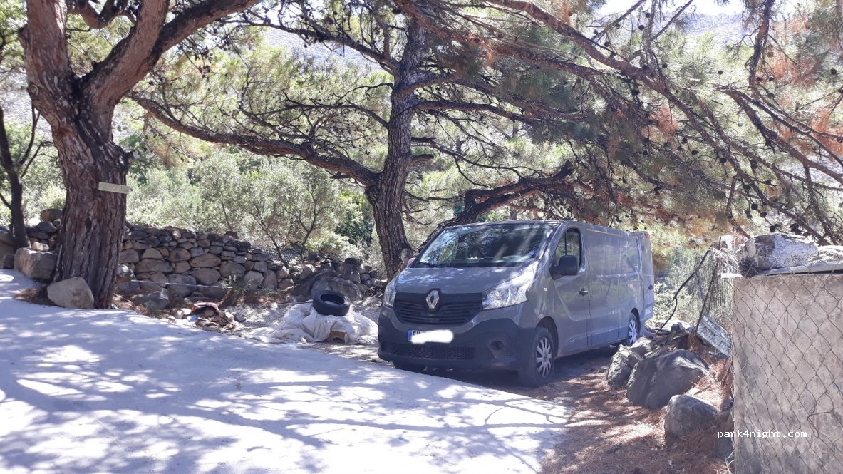 (833 01) Trapalo - Unnamed Road — foto