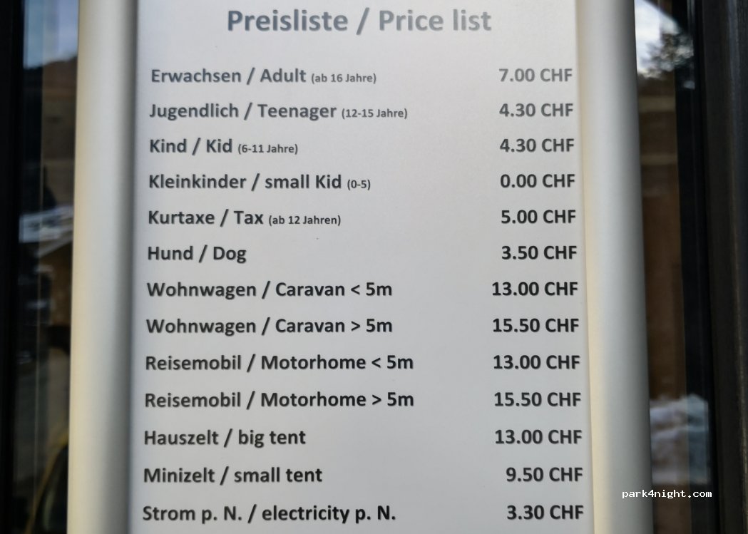 Wohnmobil- und Wohnwagenstellplatz — foto 2