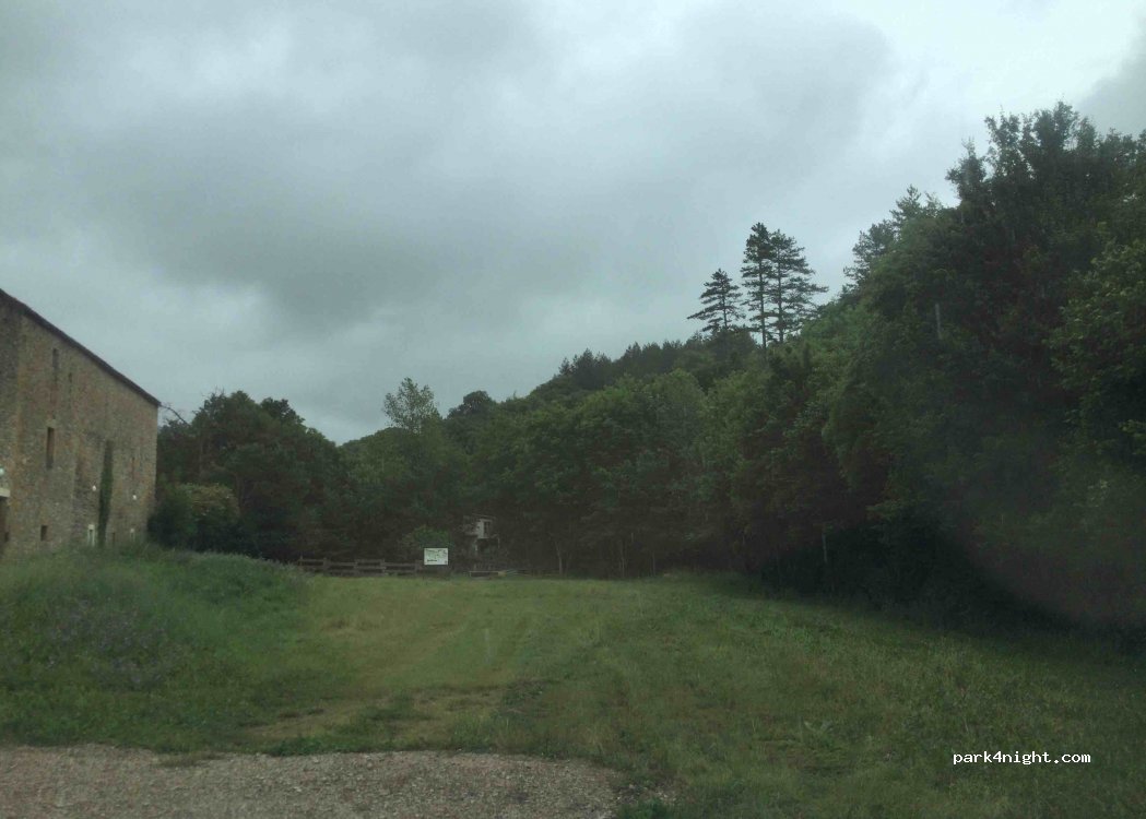 (12230) Lapanouse-de-Cernon - D77 — foto