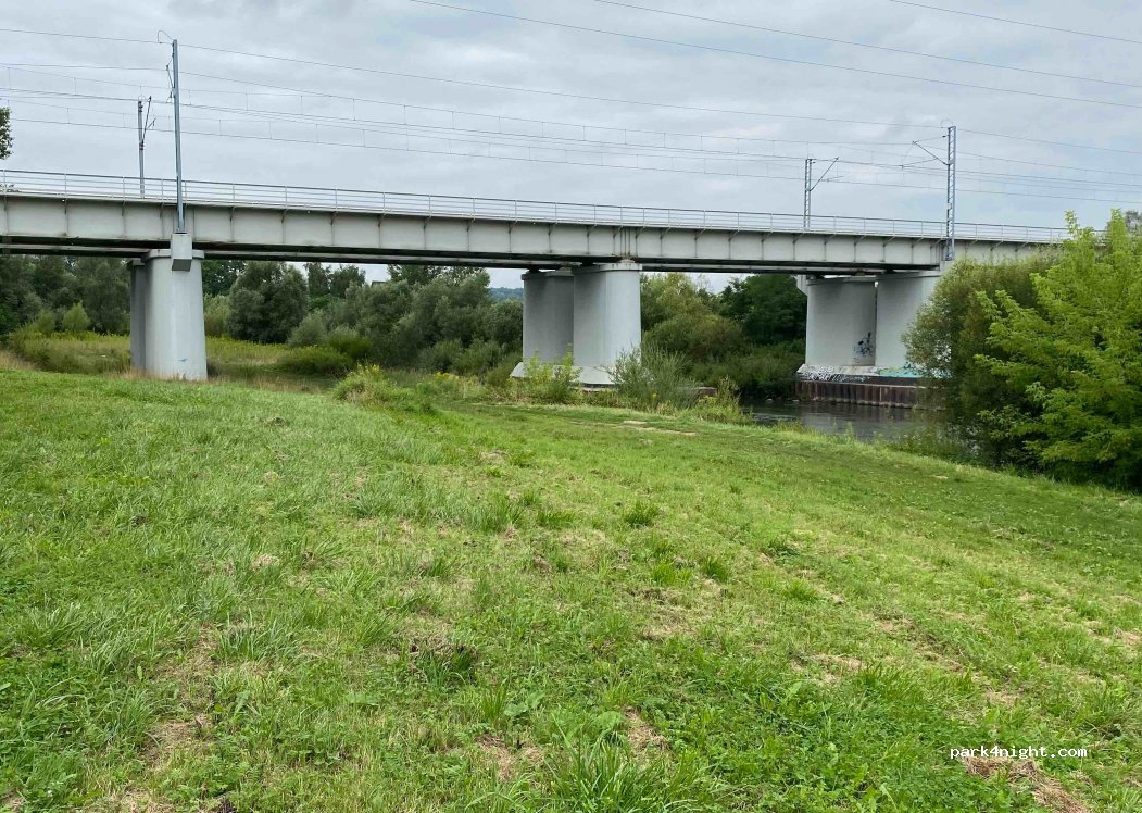 (32-700) Cikowice - — foto 2