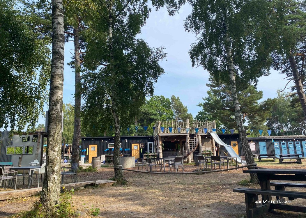 Fide Äventyrsby & Camping — foto 2