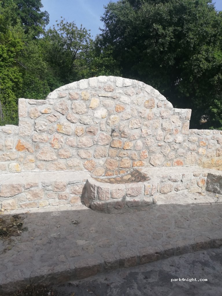 () Dobra Voda - Unnamed Road — foto 2