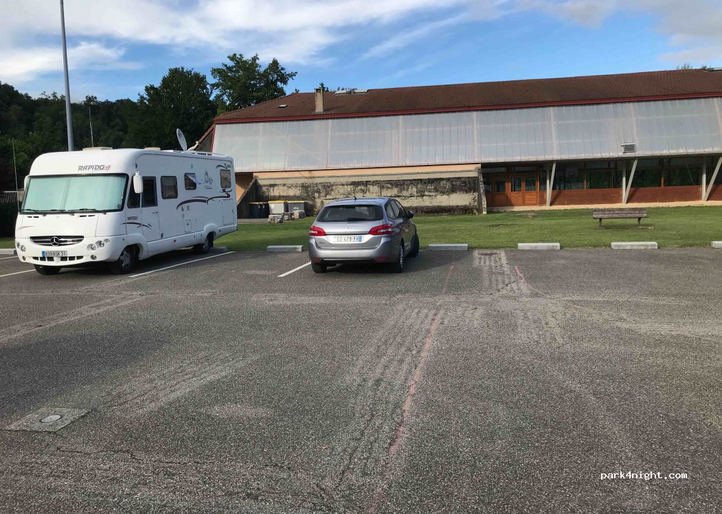 (38110) Saint-Clair-de-la-Tour - 125 Avenue du Stade — foto