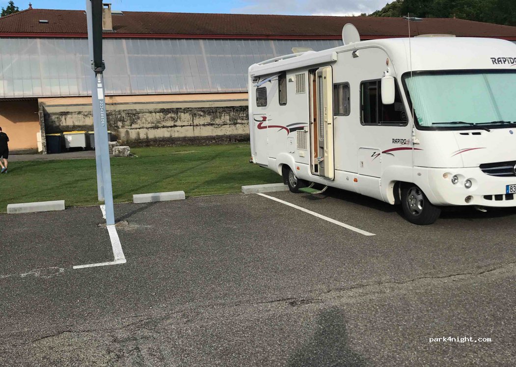 (38110) Saint-Clair-de-la-Tour - 125 Avenue du Stade — foto 2