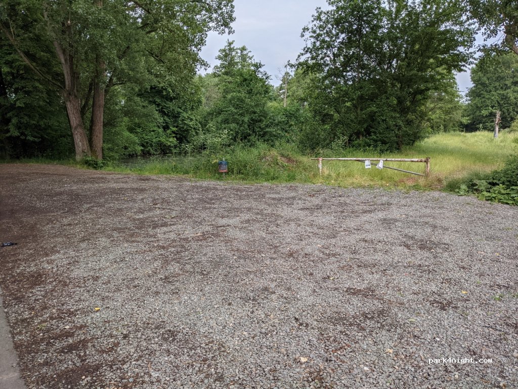 (35274) Kirchhain - Unnamed Road — foto