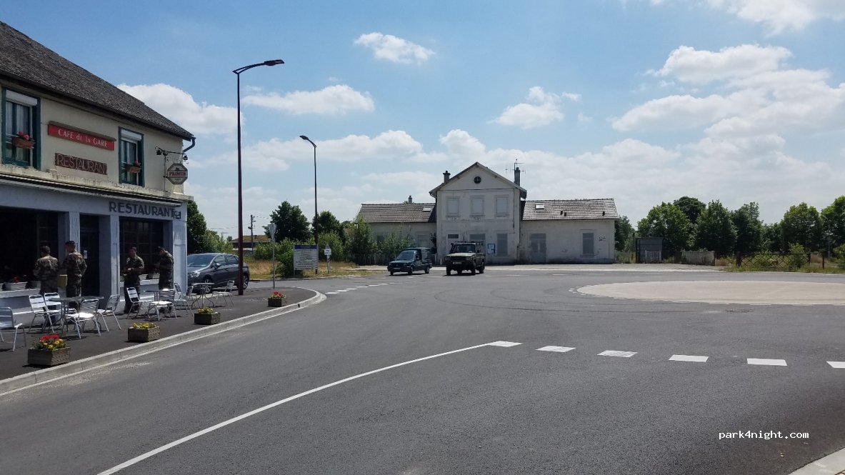 (51600) Suippes - 10 Rue du Bois Patin — foto