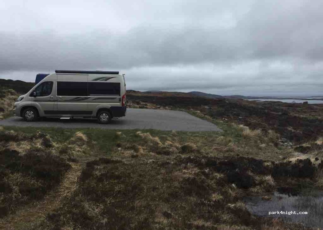 (HS6 5AT)  - Unnamed Road — foto 3