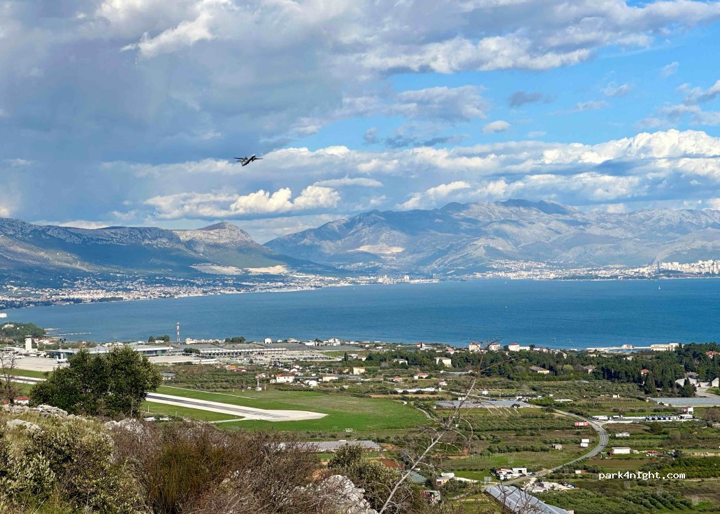 (21220) Trogir - Trogirska cesta — foto 3