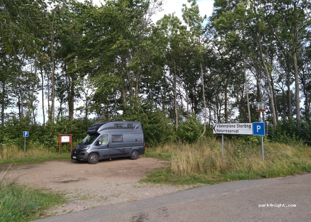 (531 95) Västerplana - Unnamed Road — foto