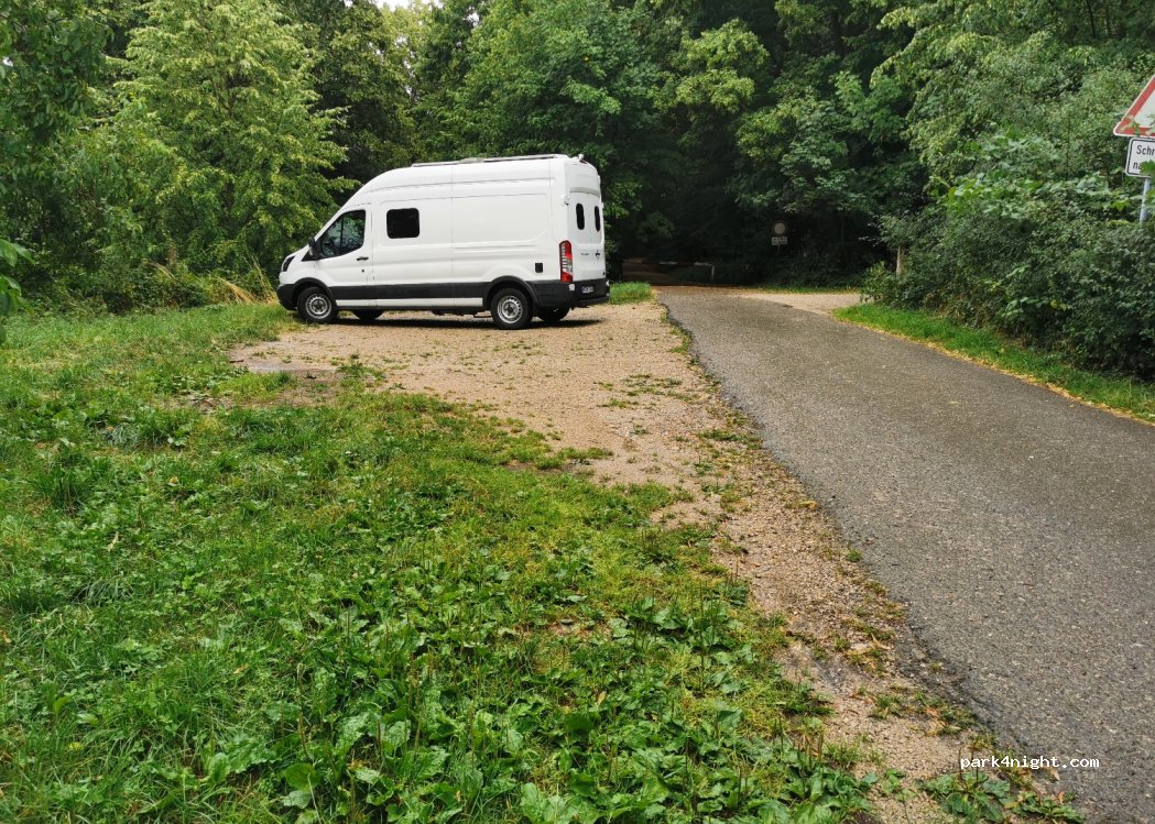 (72581) Dettingen an der Erms - Unnamed Road — foto 3