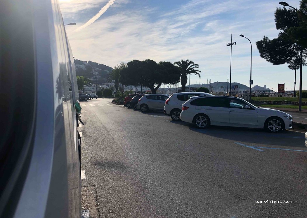 (17258) Torroella de Montgrí - 56 Passeig Marítim — foto 2