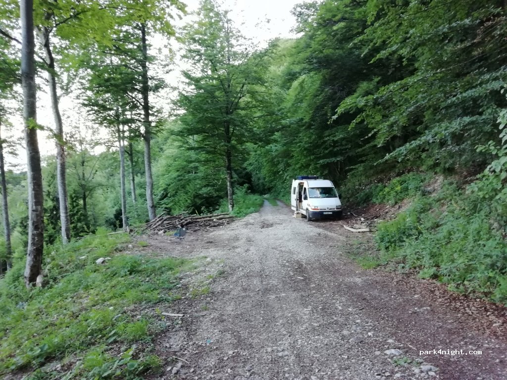 (4207) Cerklje na Gorenjskem - Ambrož pod Krvavcem — foto 3