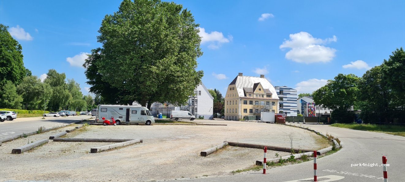 (85221) Dachau - — foto