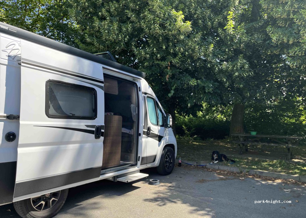 (64800) Bénéjacq - 2 Place de la Fontaine — foto 5