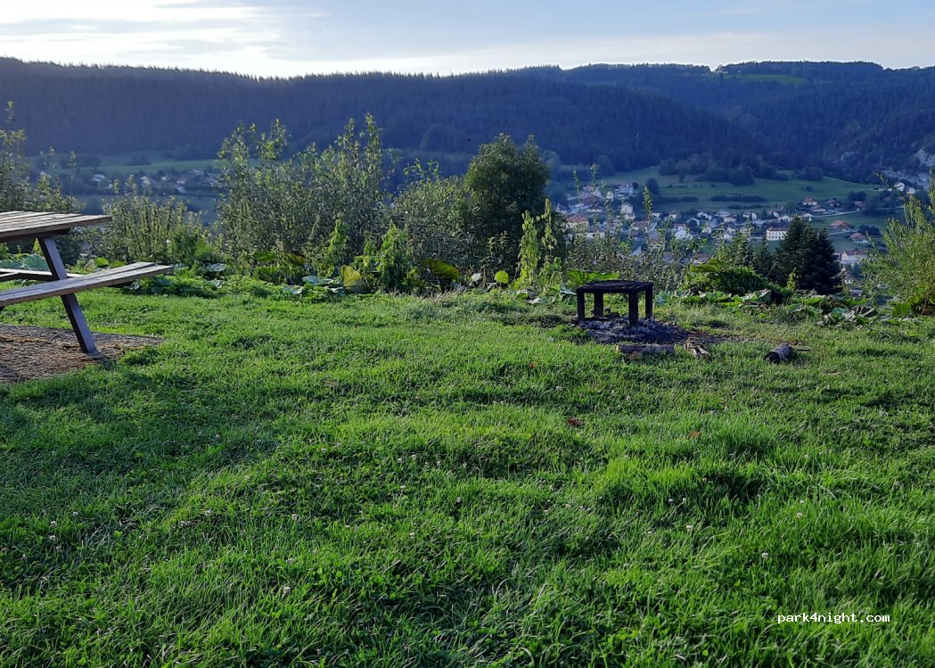 (25570) Grand'Combe-Châteleu - Unnamed Road — foto 4