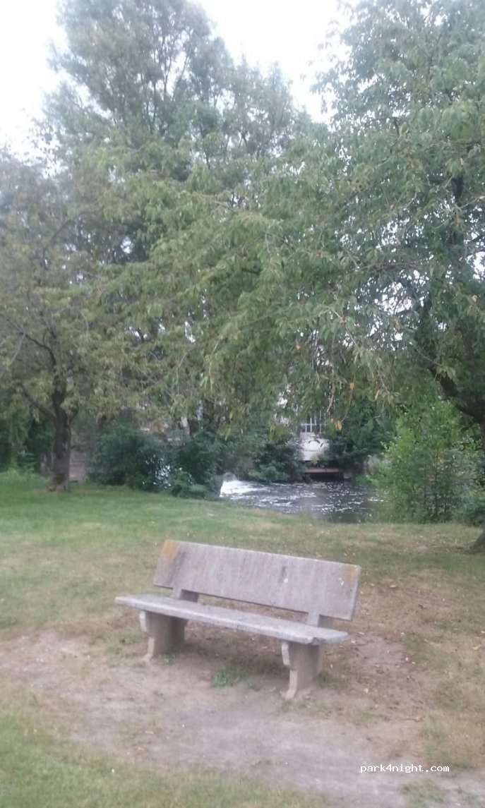 (51170) Fismes - 4-10 Rue Henri Dambreville — foto 3