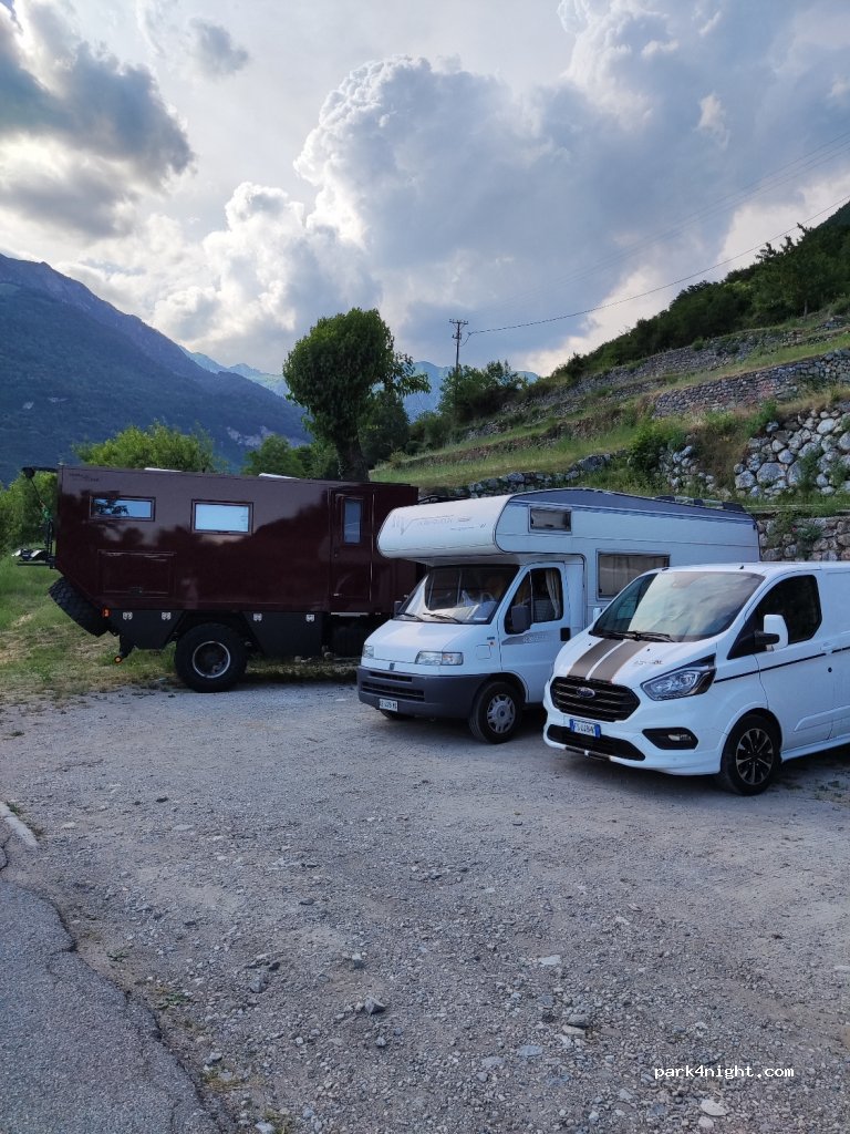 (38060) Tenno - 1 Via Villa Calvola — foto